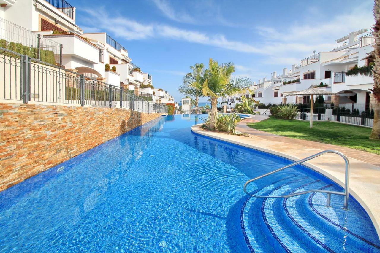 Apartment Tatyana La Mata  Ngoại thất bức ảnh